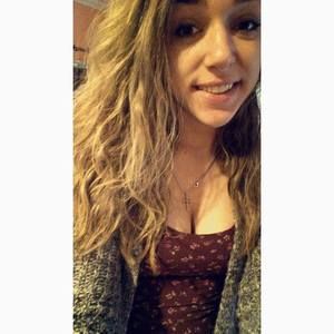 Meet your Posher, Caroline